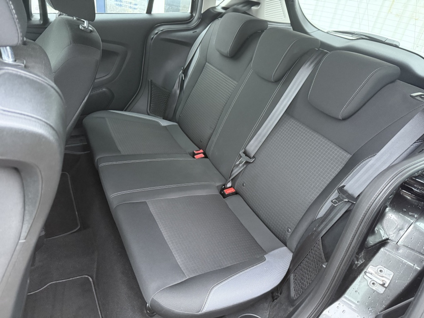 Foto van Ford B-max
