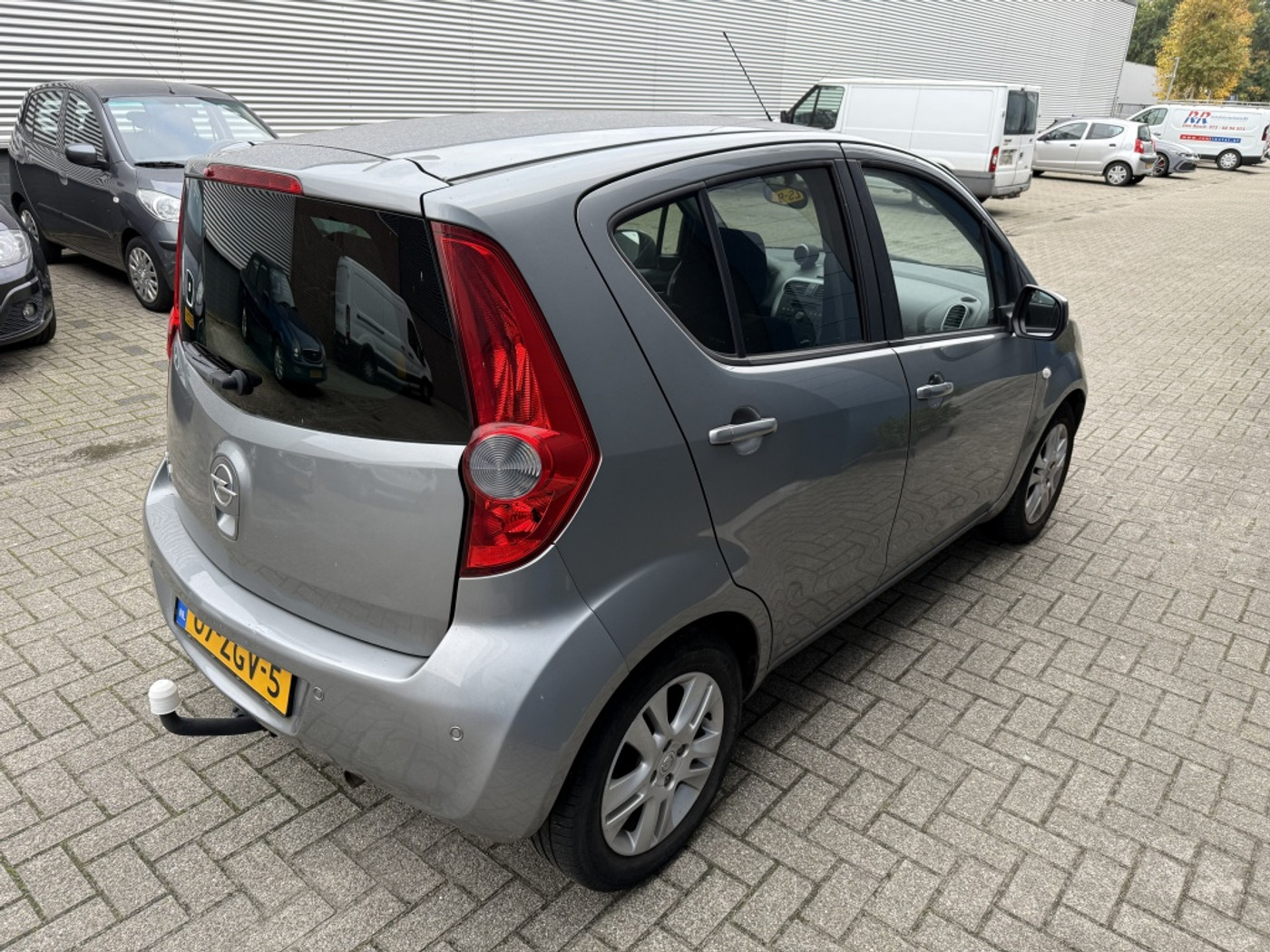 Foto van Opel Agila