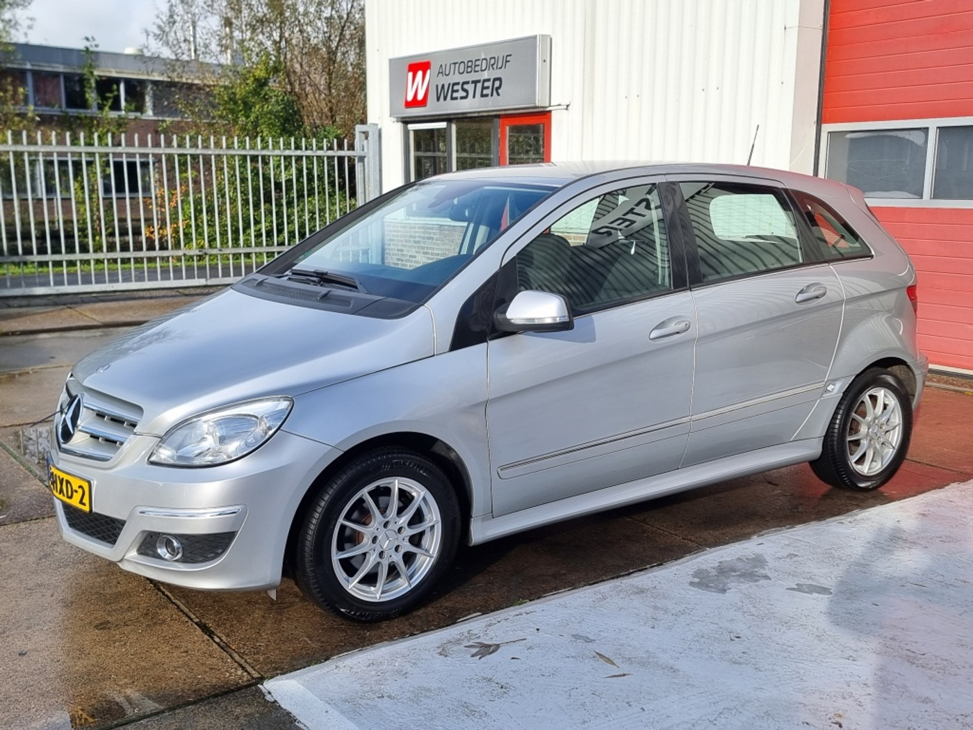 Mercedes-Benz B 170 170 2009 - voorkant