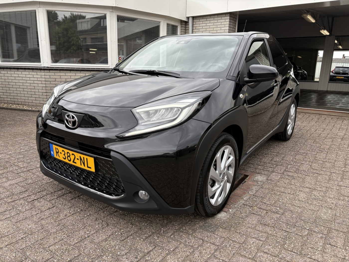 Toyota Toyota Aygo X 1.0 VVT-i MT first 2022 - voorkant