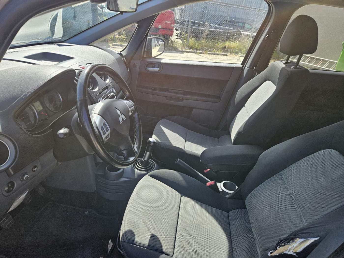 Foto van Mitsubishi Mitsubishi Colt