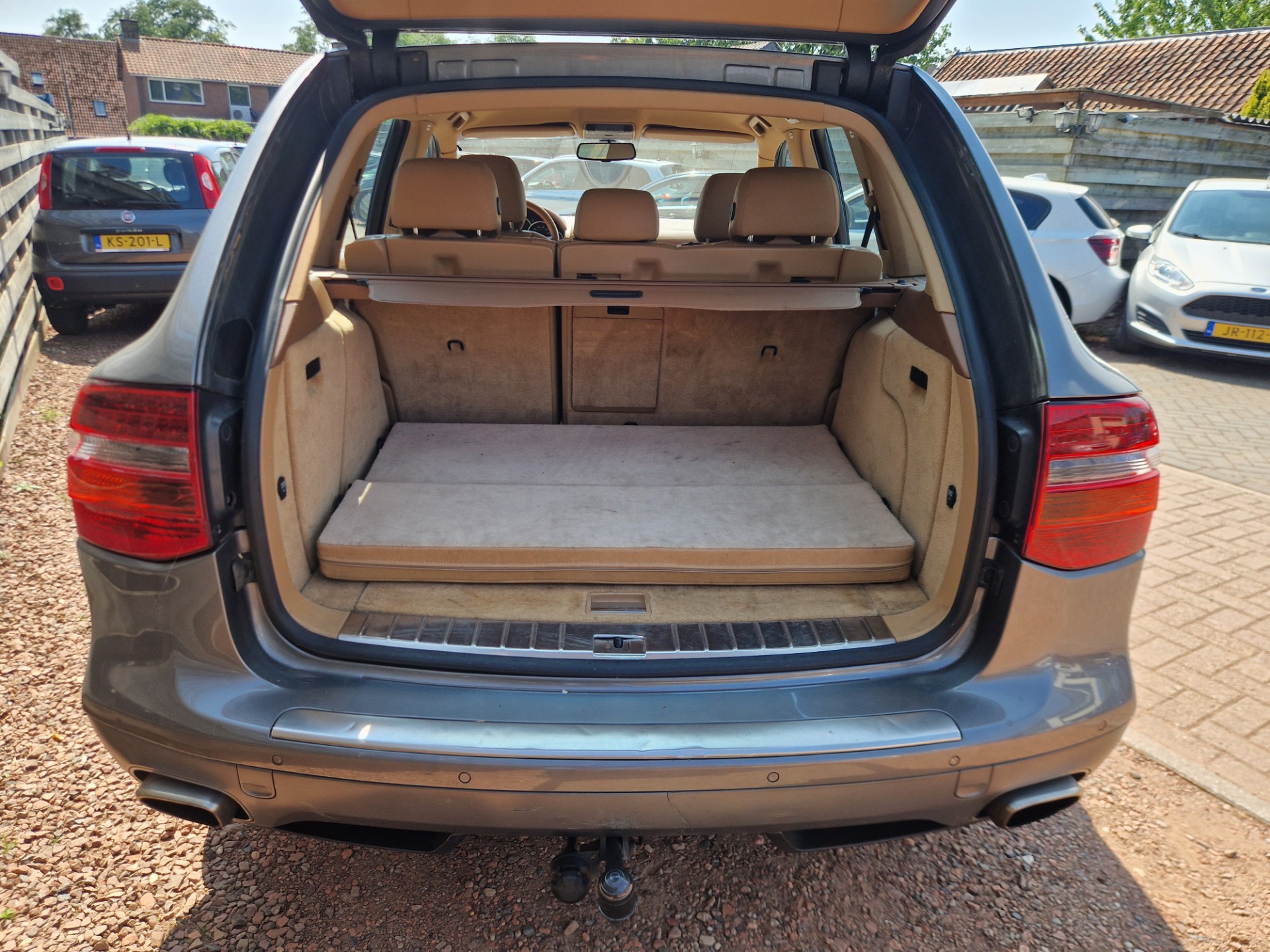 Foto van Porsche Cayenne S