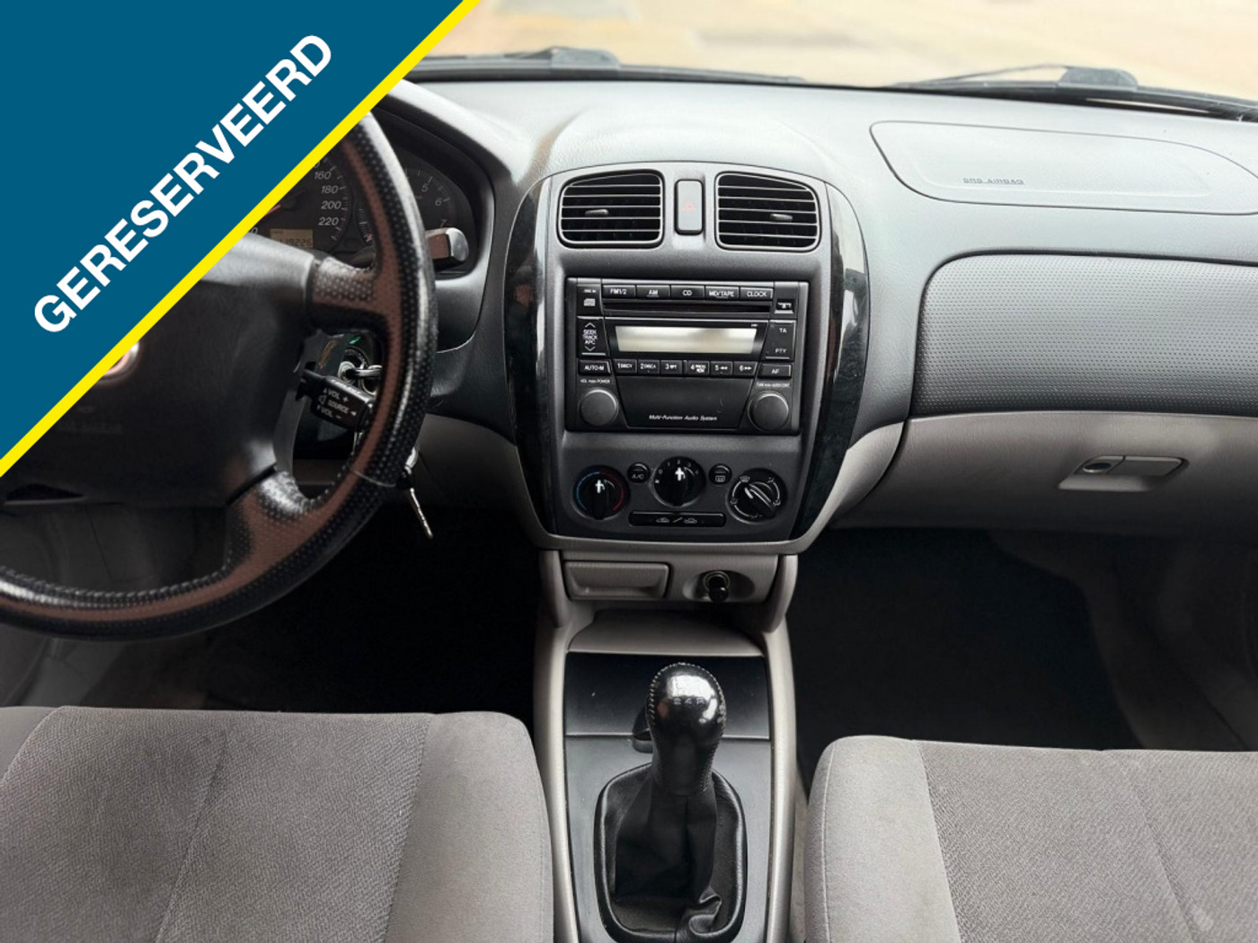 Foto van Mazda Mazda 323