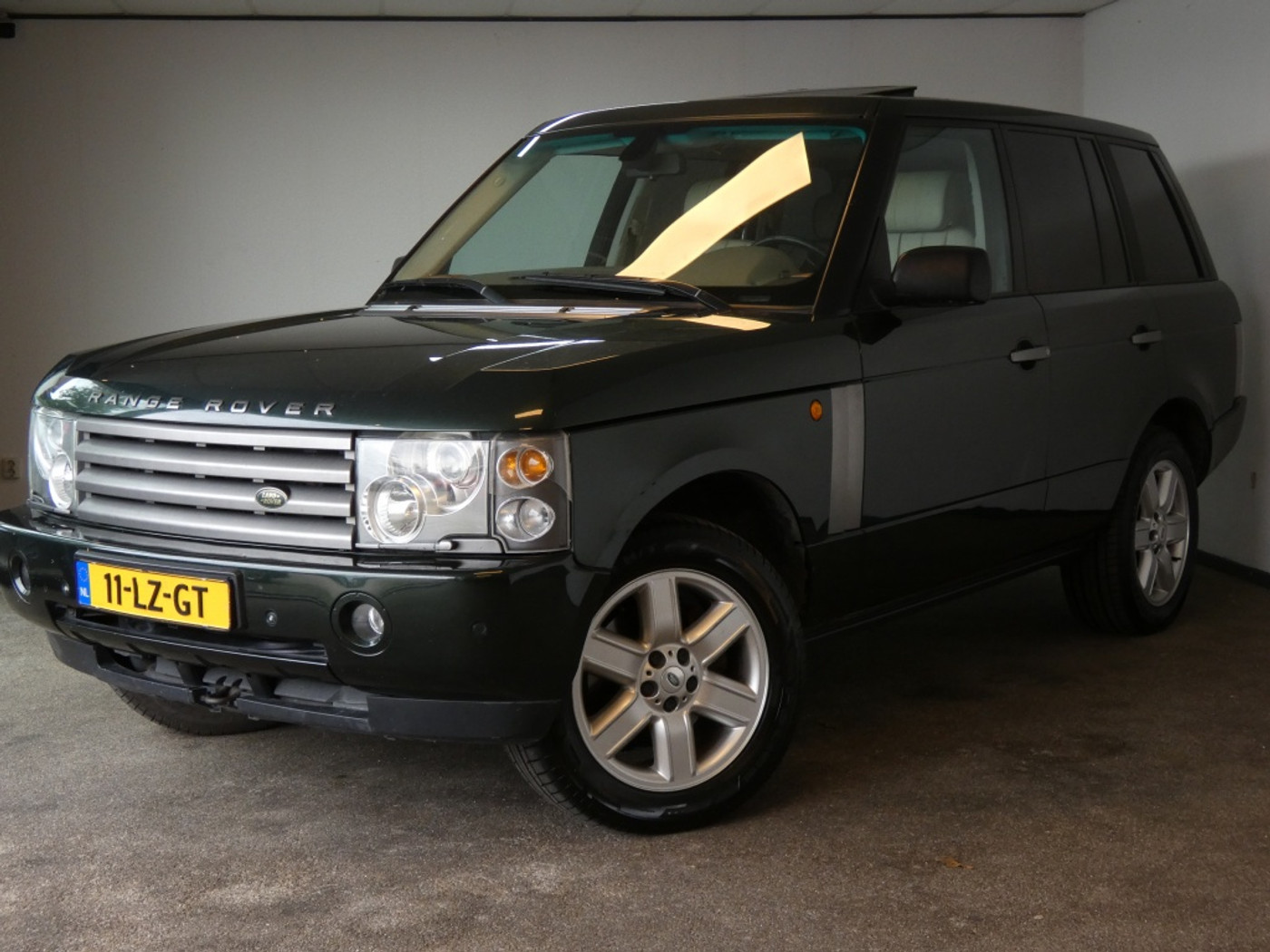 Land Rover Range Rover 4.4 V8 Vogue 2003 - voorkant