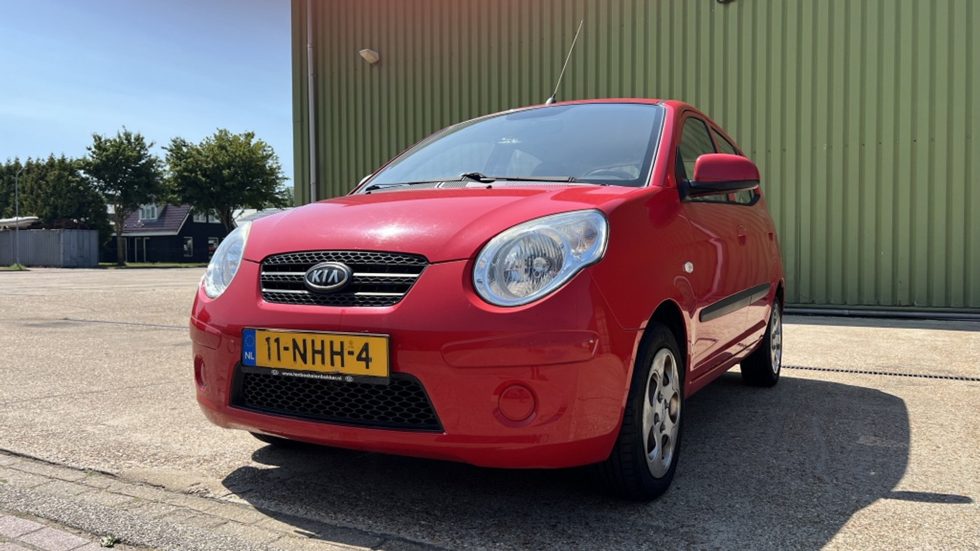 Kia Picanto 1.0 X-pect 2010 - voorkant