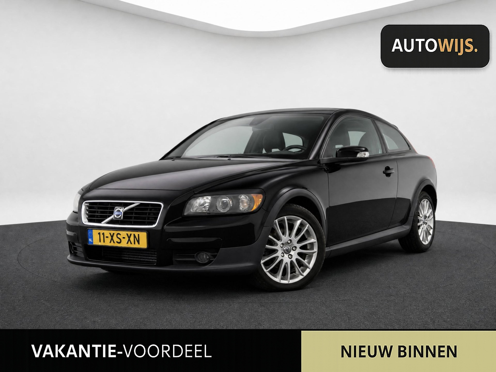 Volvo C30 2.0D Momentum|NL AUTO|APK 10-2026| 2007 - voorkant