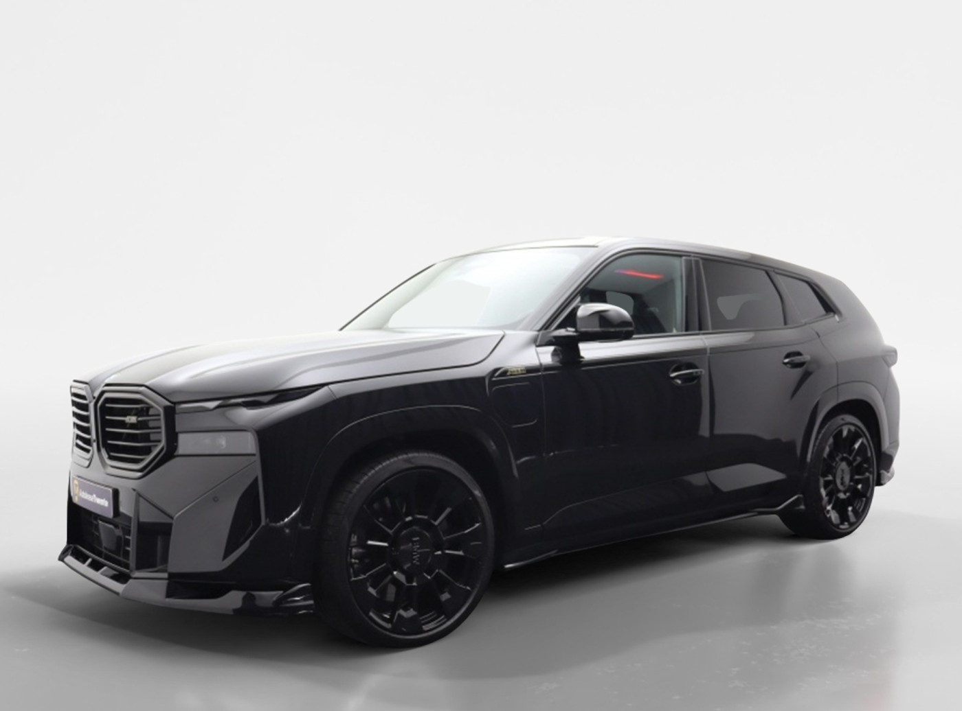 BMW XM MAXTON BODYKIT | M-Driver's Pack | Bowers & Wilkins | PHEV 2023 - voorkant