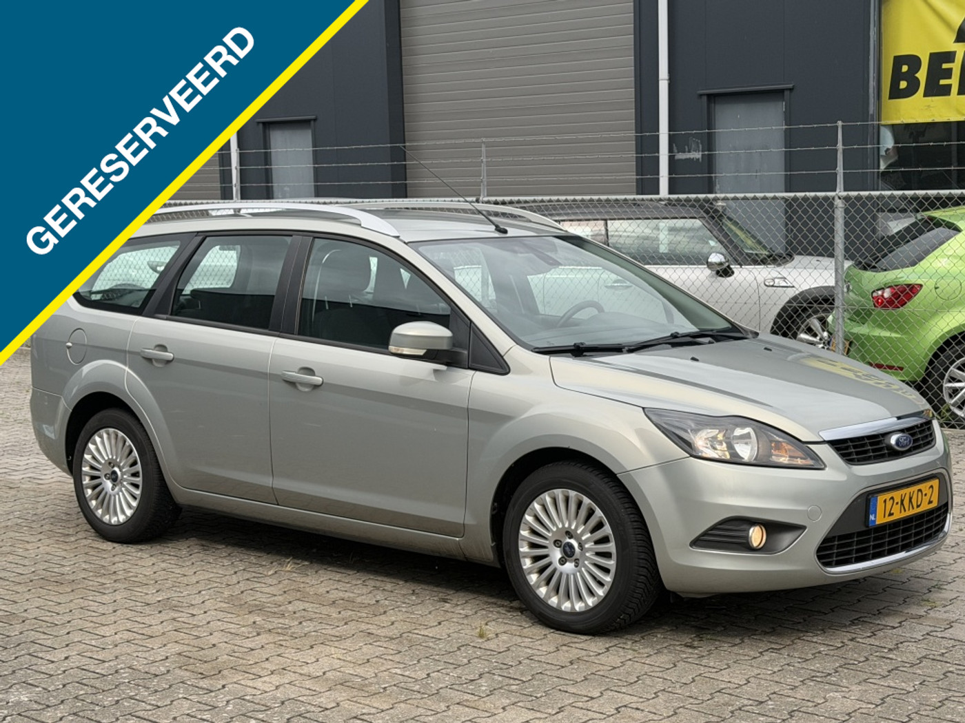 Ford Focus 1.8 Airco Navigatie Cruise Apk"5-2027 2009 - voorkant