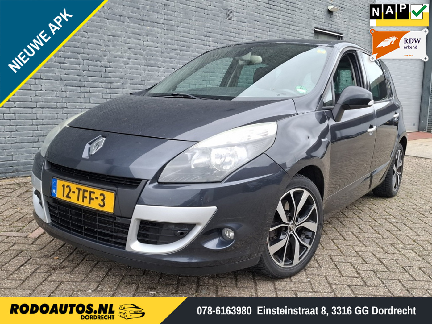Renault Megane Scenic 1.6 dCi Bose Navi/Pano/Ecc/Cruise ✅ 2012 - voorkant