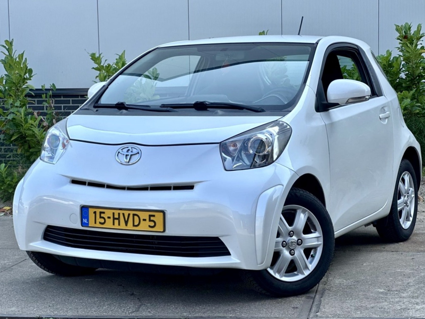 Toyota Iq 1.0 VVTi Comfort 2009 - voorkant