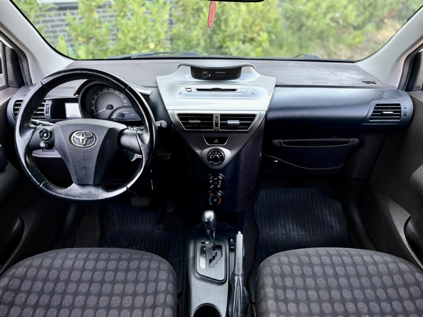 Foto van Toyota Iq