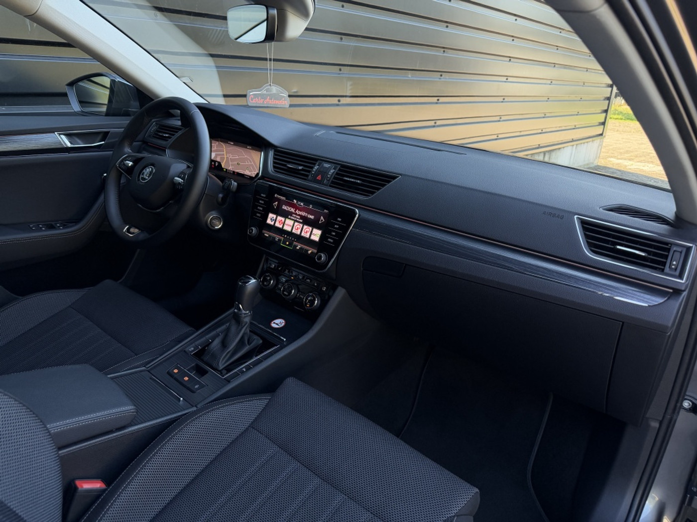 Foto van Skoda Superb