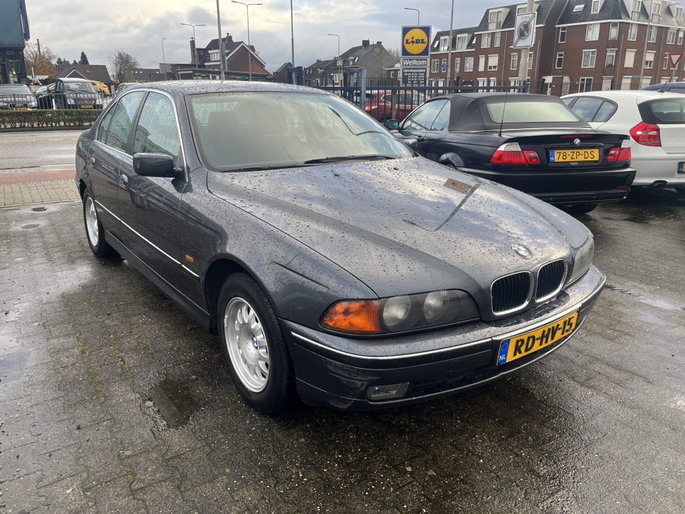 BMW 5er Reihe 520i Executive 1997 - voorkant