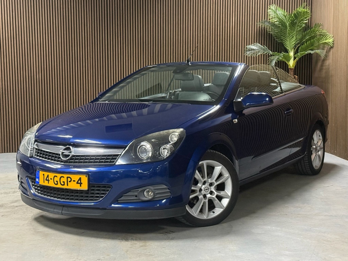 Opel Astra Twin Top 1.8 Temptation 2008 - voorkant