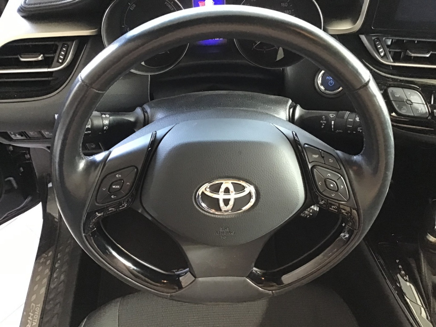 Foto van Toyota Toyota C-hr