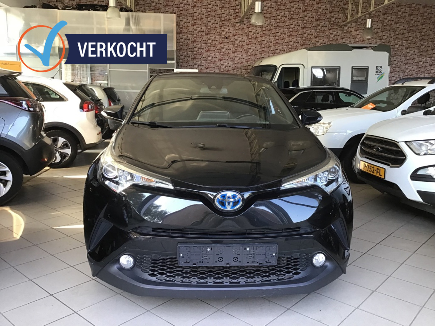 Toyota Toyota C-hr 1.8 Hybrid Bi-Tone 2018 - voorkant
