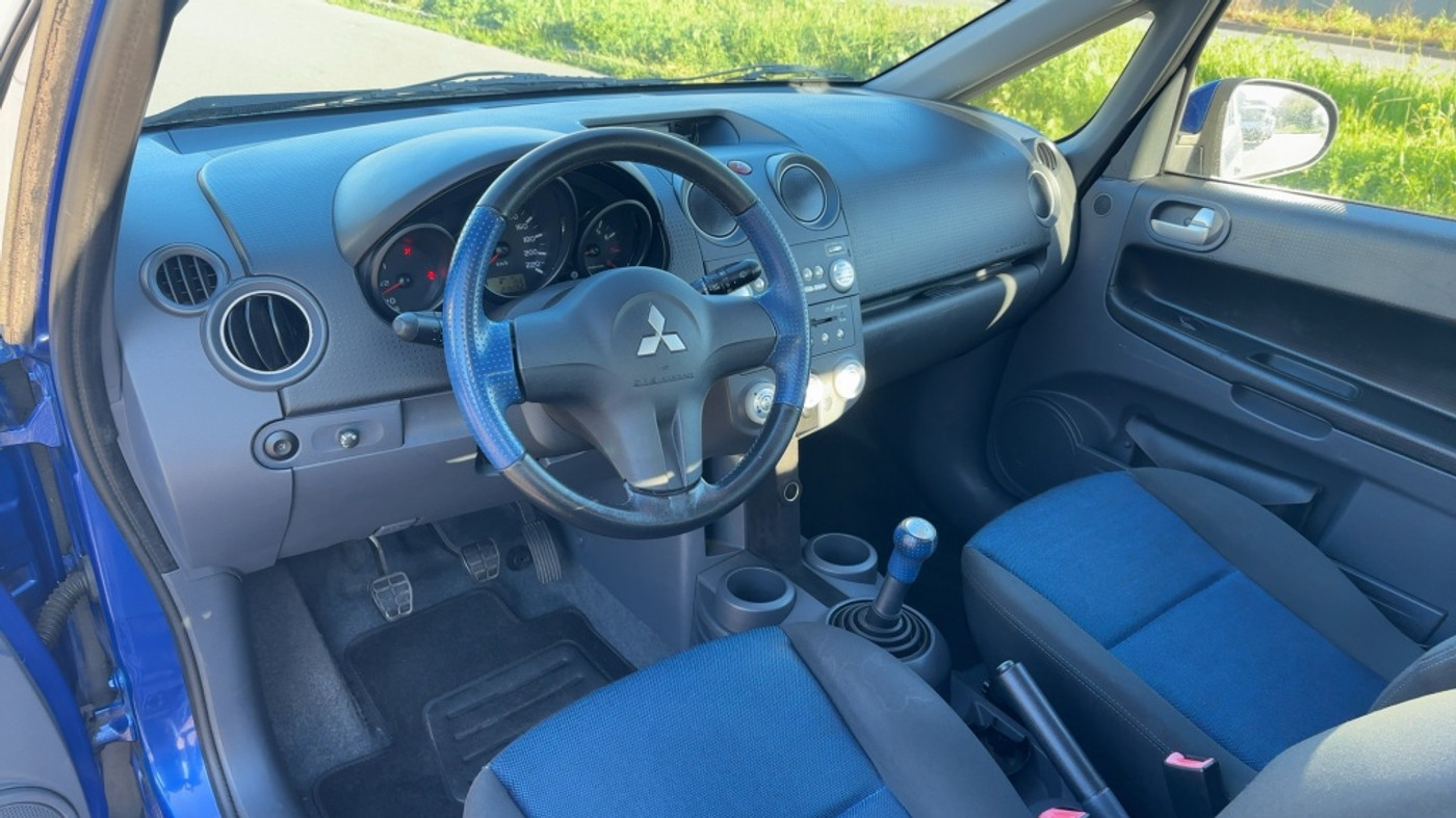 Foto van Mitsubishi Mitsubishi Colt