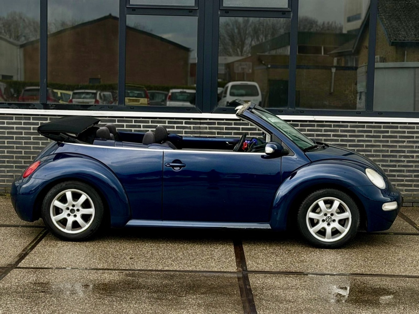 Foto van Volkswagen New Beetle Cabriolet