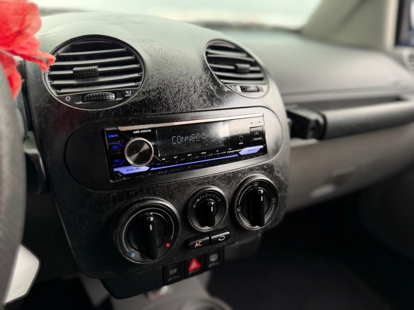 Foto van Volkswagen New Beetle Cabriolet