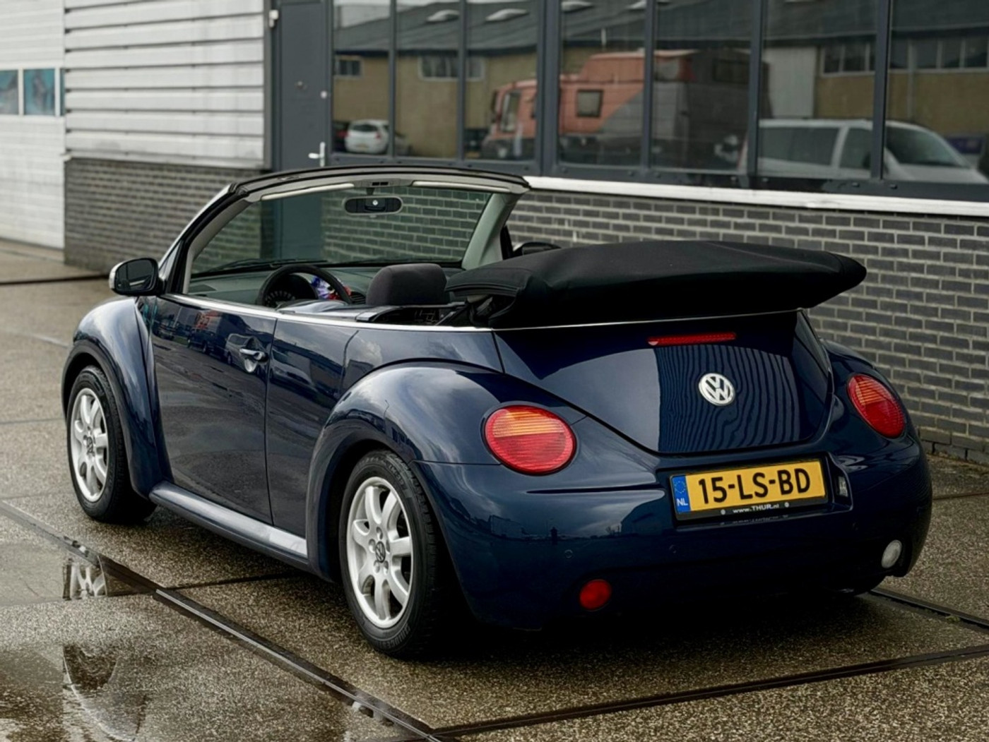 Foto van Volkswagen New Beetle Cabriolet