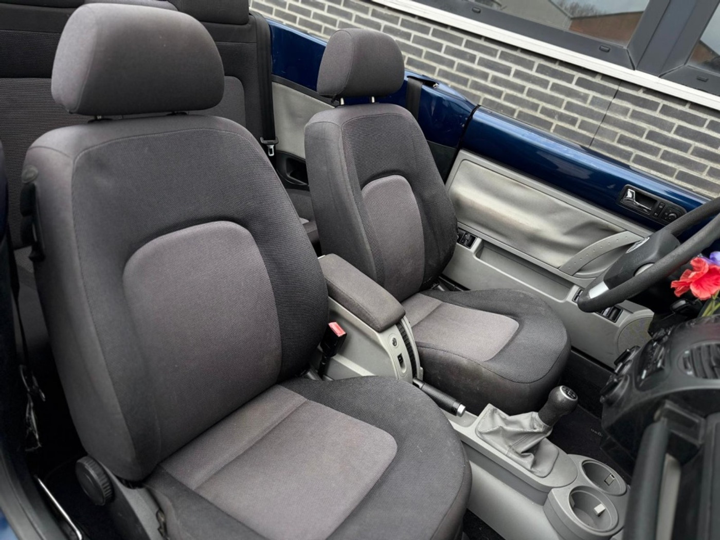 Foto van Volkswagen New Beetle Cabriolet