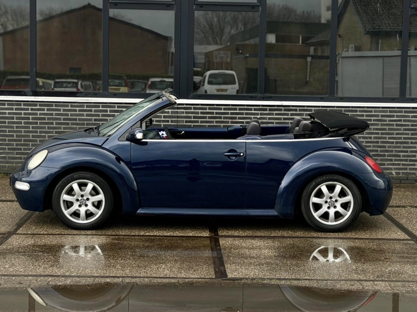 Foto van Volkswagen New Beetle Cabriolet