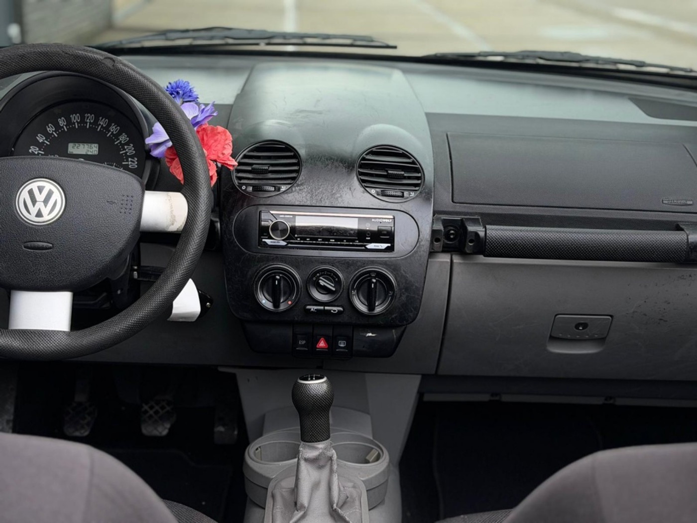 Foto van Volkswagen New Beetle Cabriolet