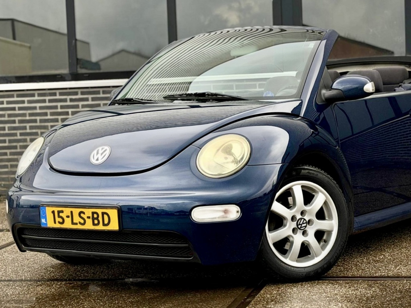 Foto van Volkswagen New Beetle Cabriolet