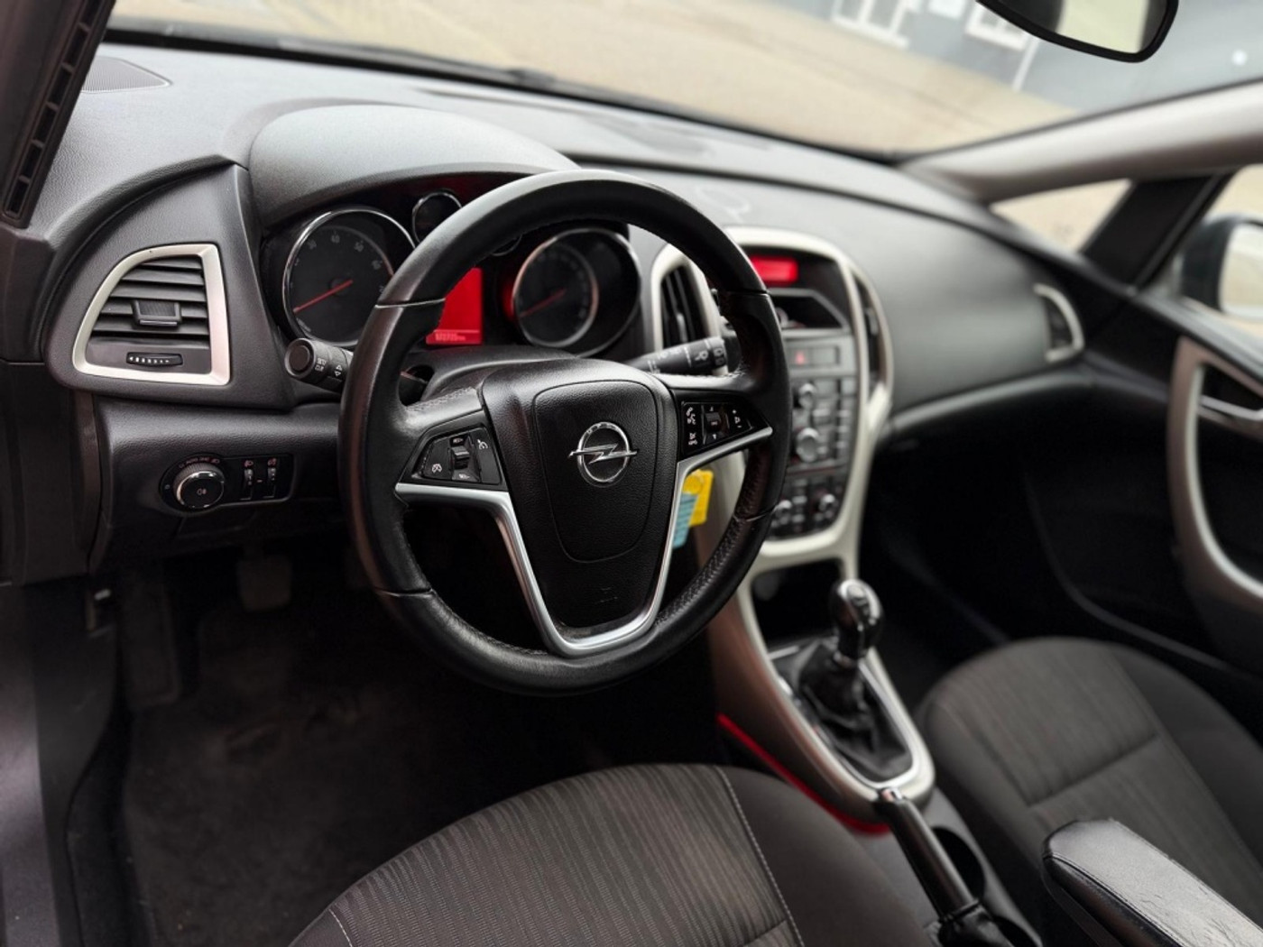 Foto van Opel Astra Sports Tourer