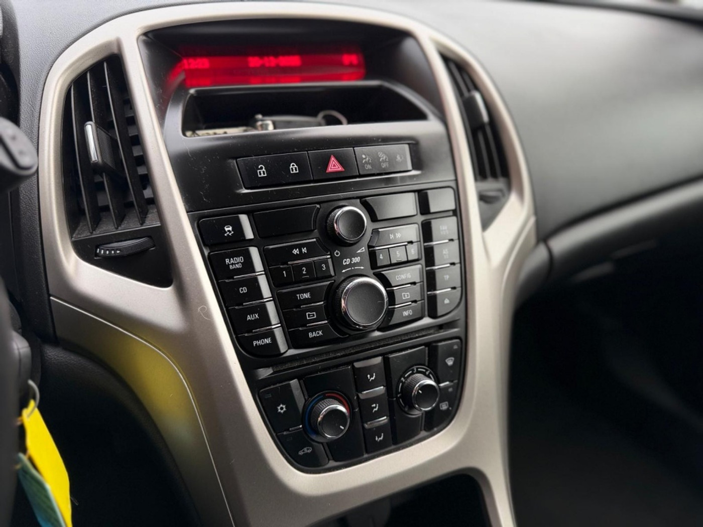 Foto van Opel Astra Sports Tourer