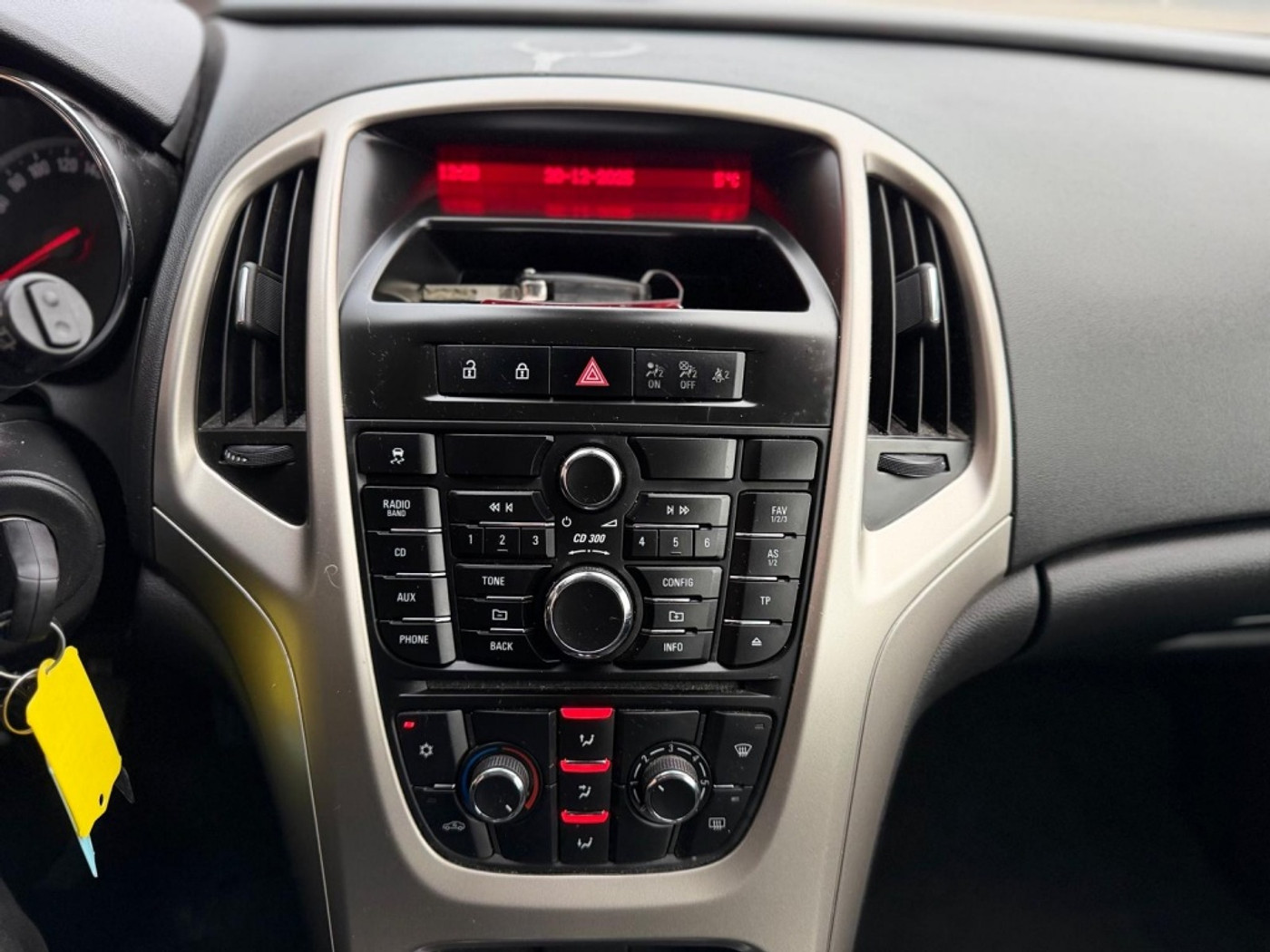 Foto van Opel Astra Sports Tourer