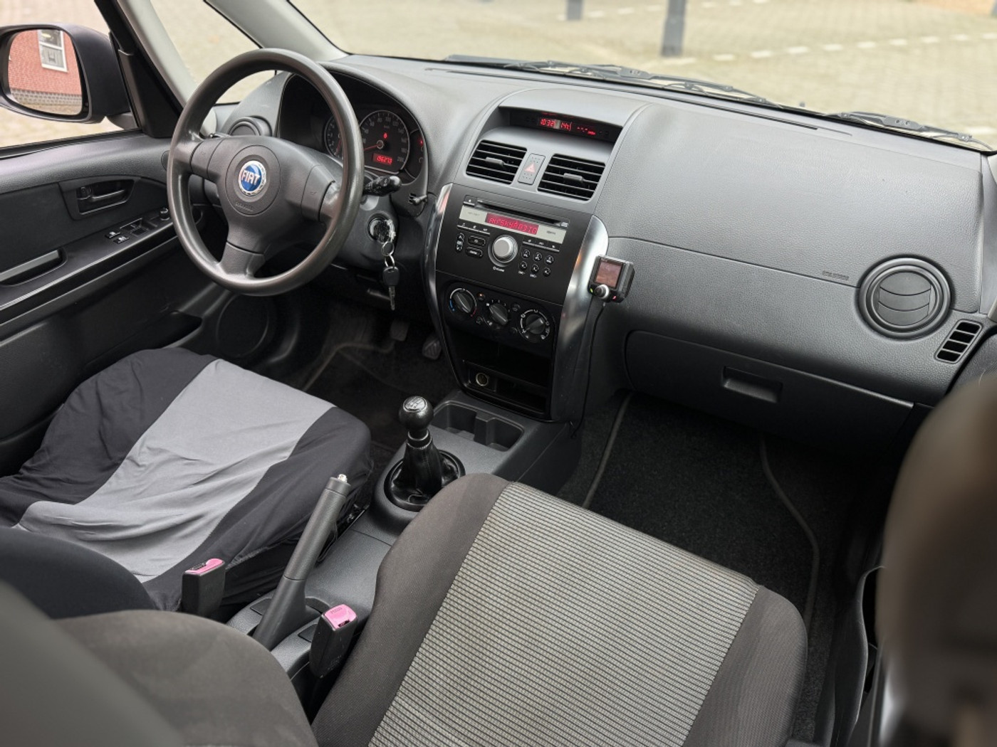 Foto van Fiat Fiat Sedici