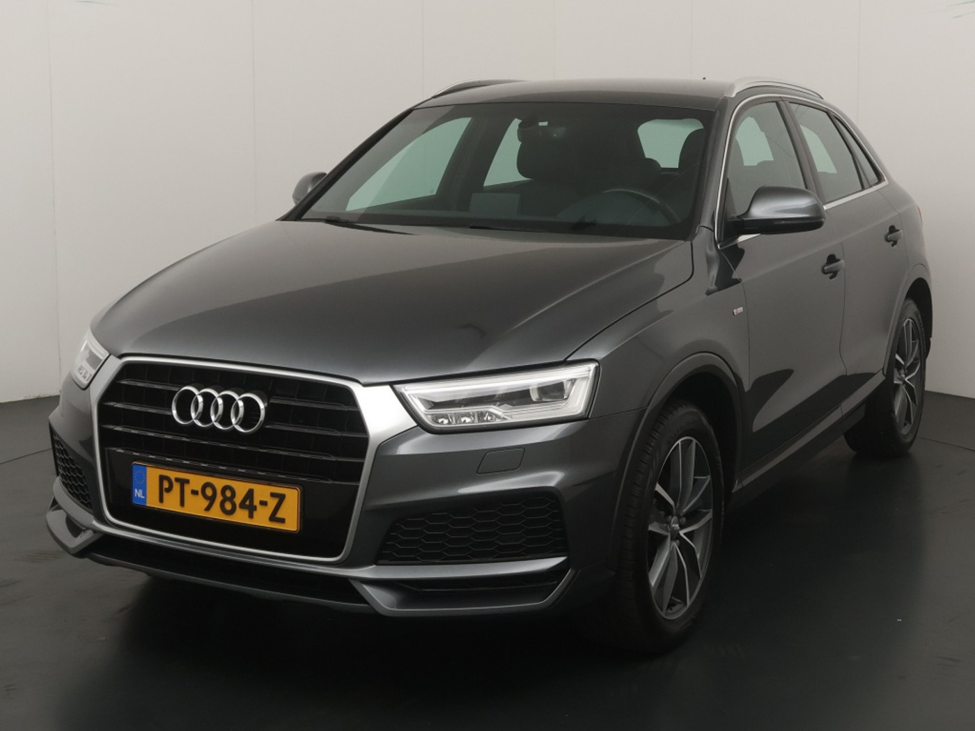 Audi Q3 1.4 TFSI  Sp SL Ed 2017 - voorkant