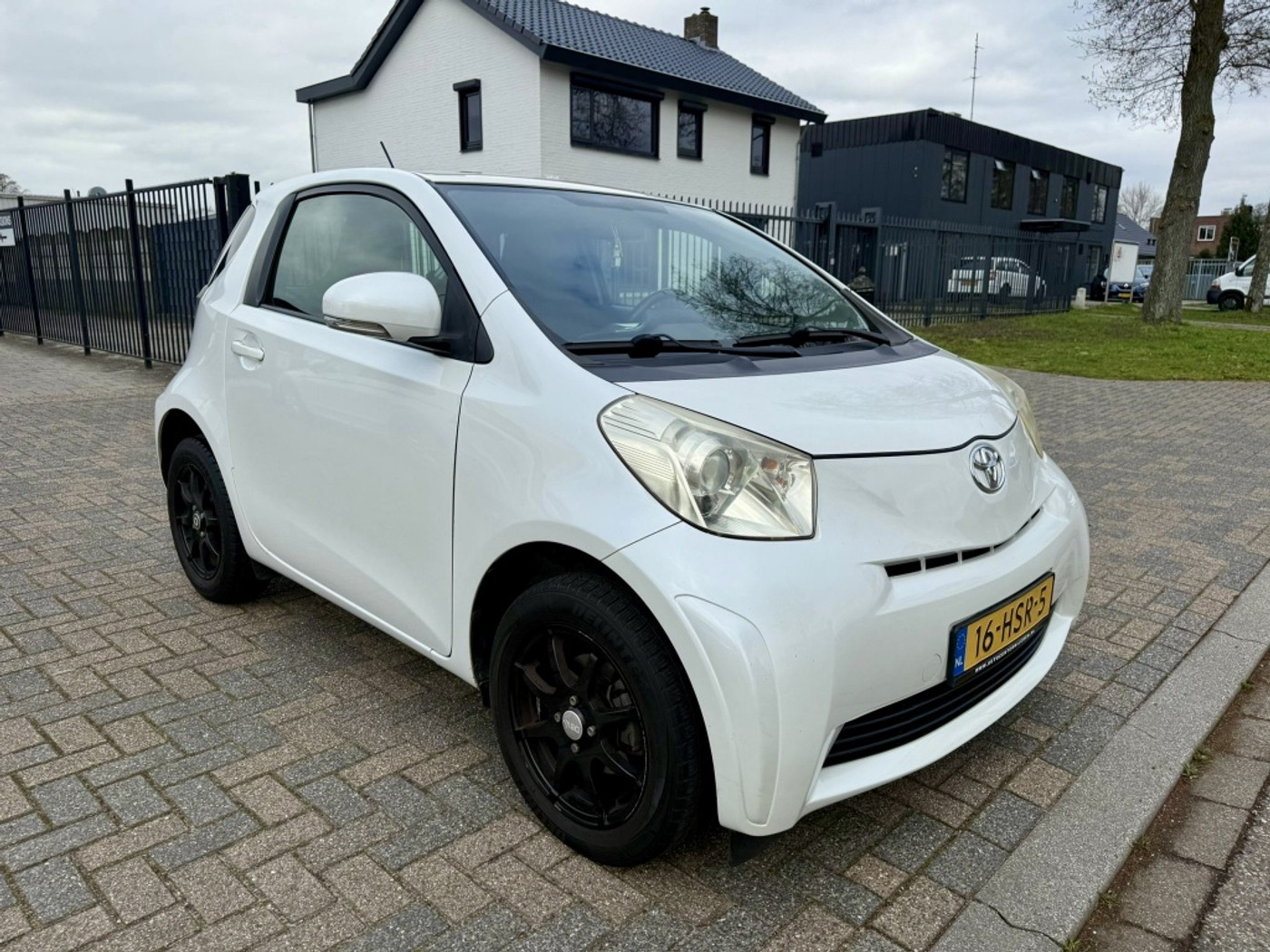 Foto van Toyota Toyota Iq