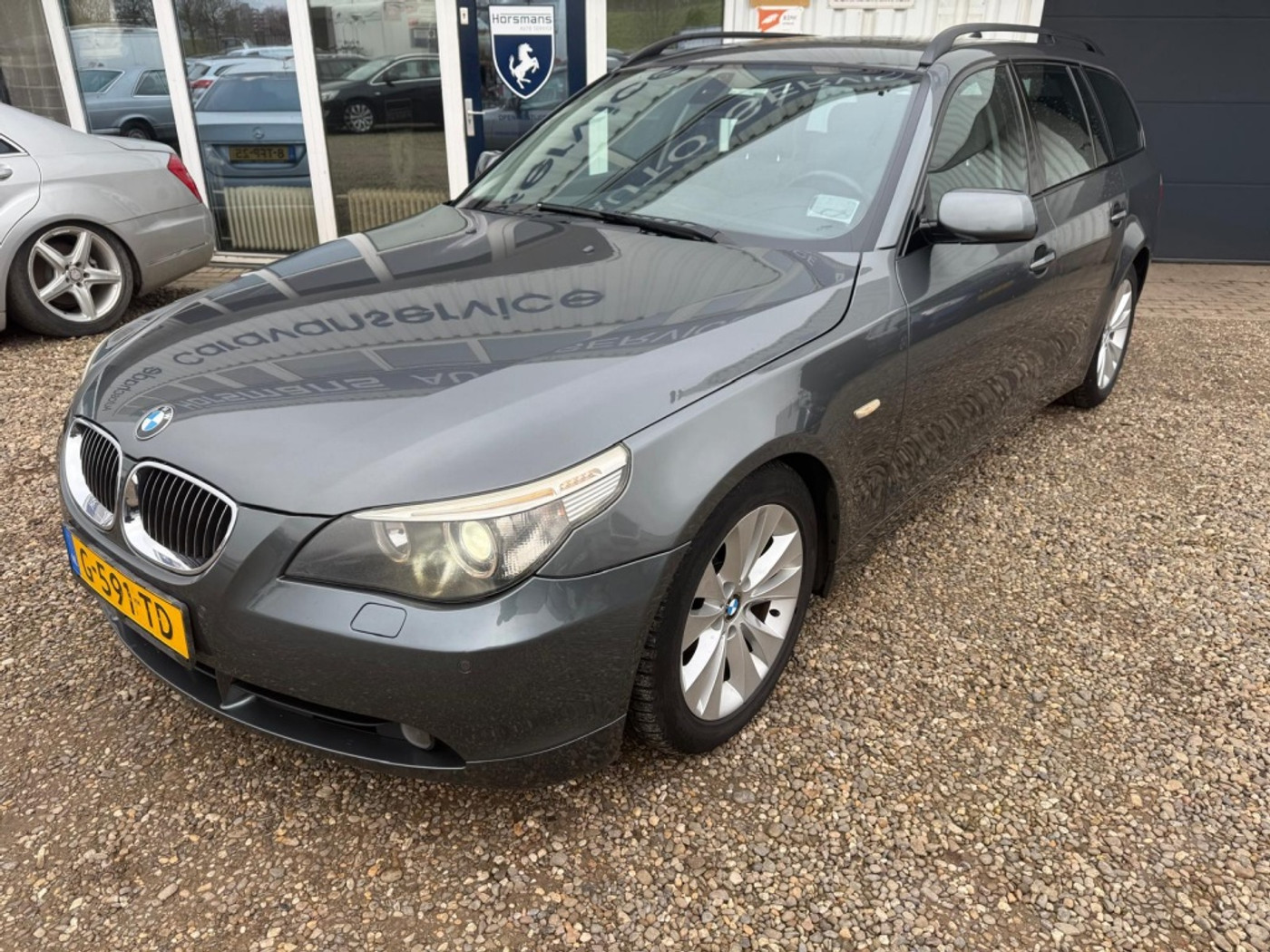 BMW 5-serie Touring 525d Business 2007 - voorkant