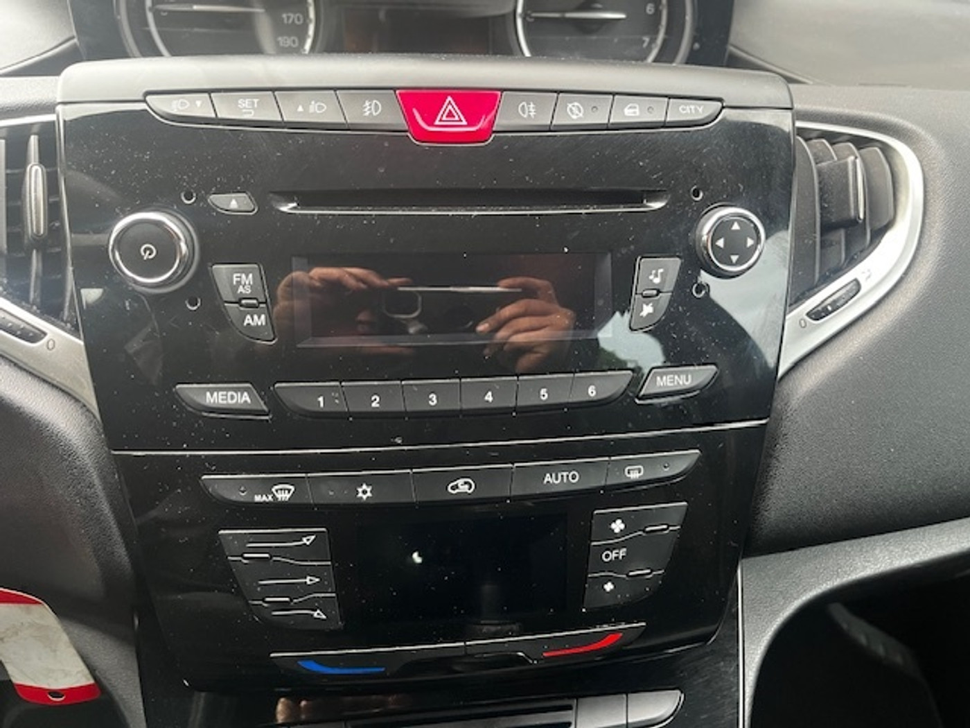 Foto van Lancia Ypsilon