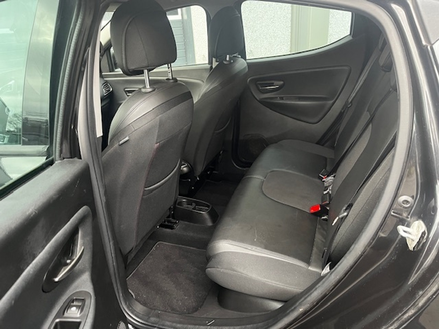 Foto van Lancia Ypsilon