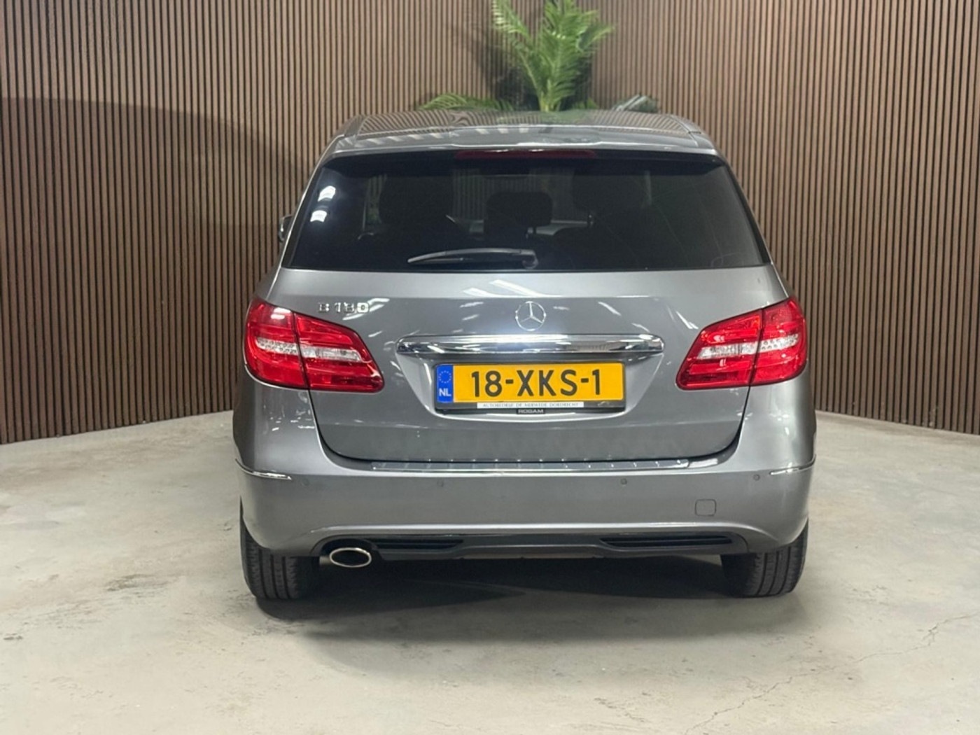 Foto van Mercedes-Benz B 180