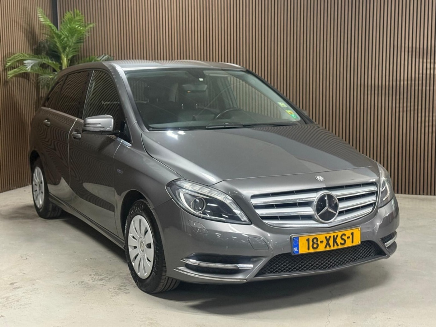 Foto van Mercedes-Benz B 180