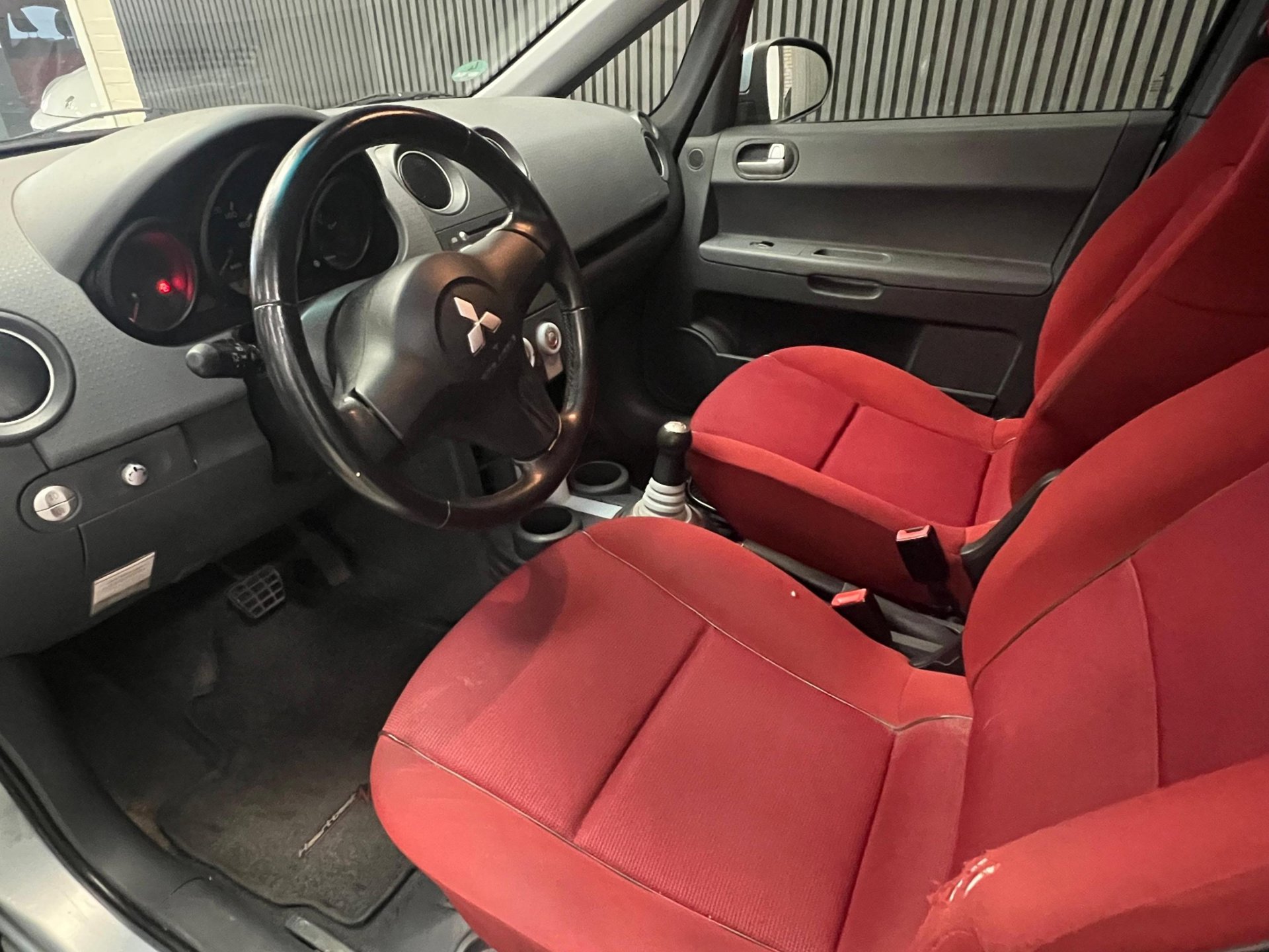 Foto van Mitsubishi Colt