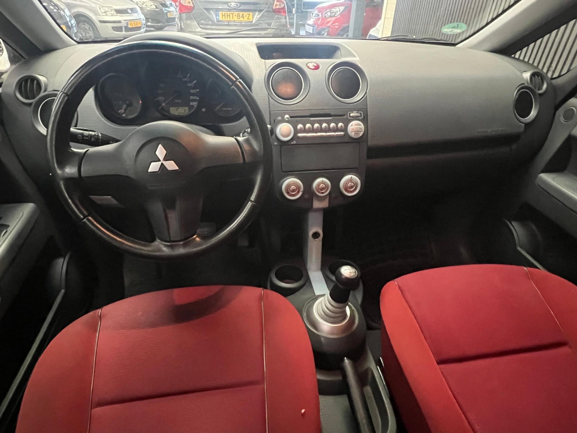 Foto van Mitsubishi Colt