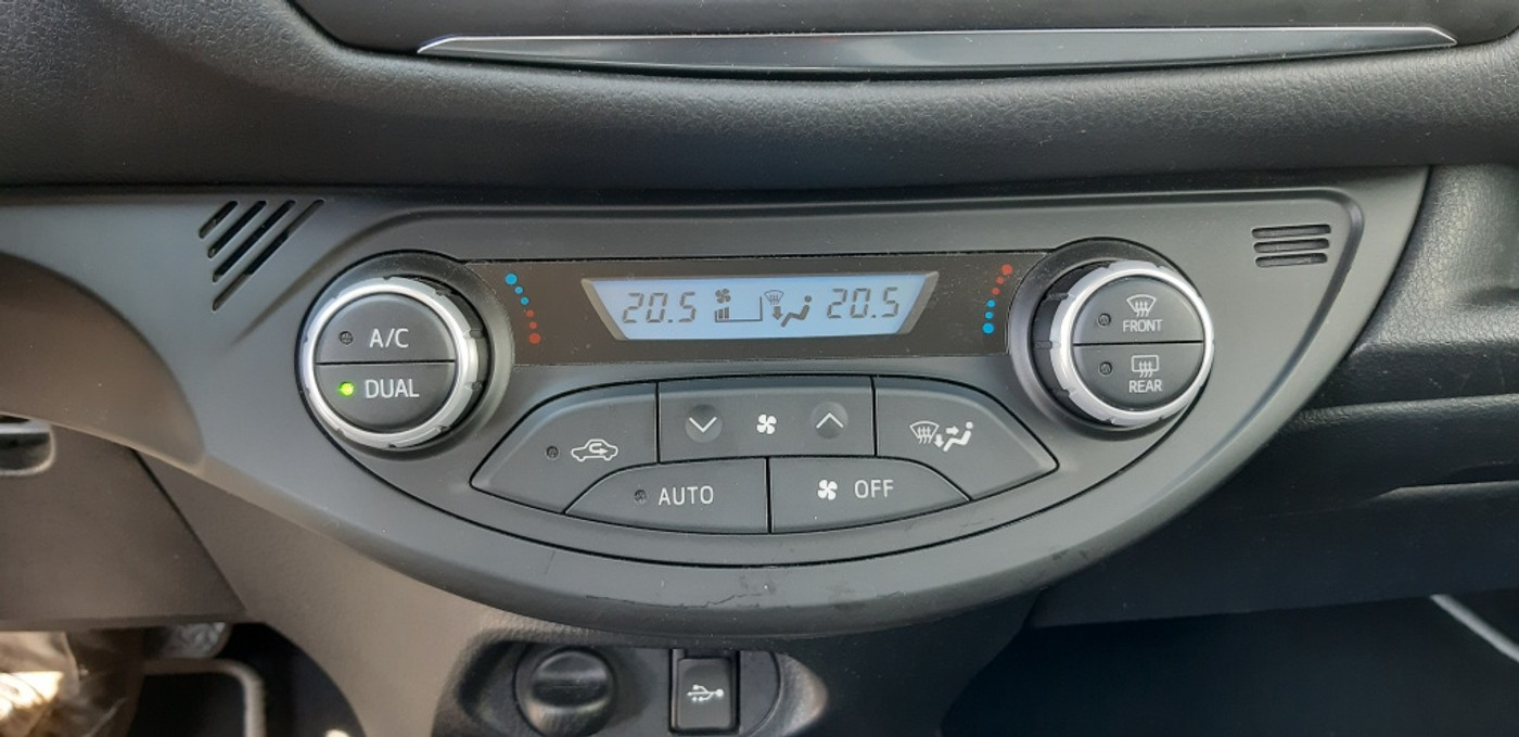Foto van Toyota Toyota Yaris Hybrid