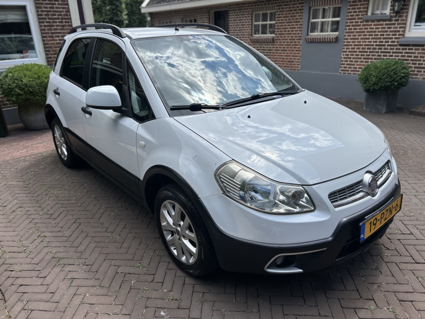 Foto van Fiat Fiat Sedici