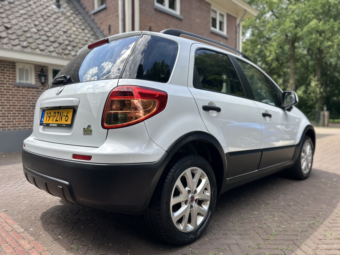 Foto van Fiat Fiat Sedici