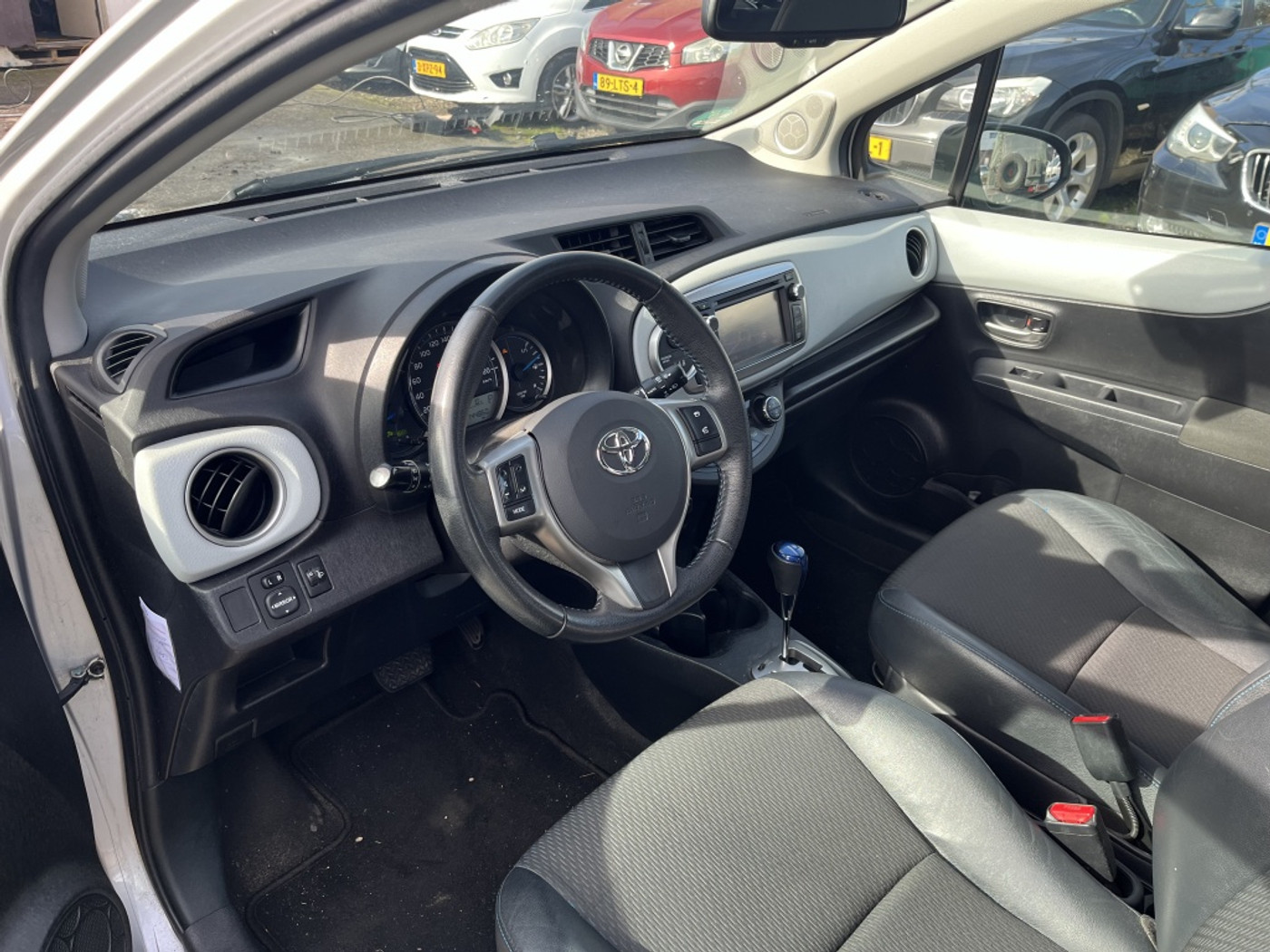 Foto van Toyota Toyota Yaris Hybrid