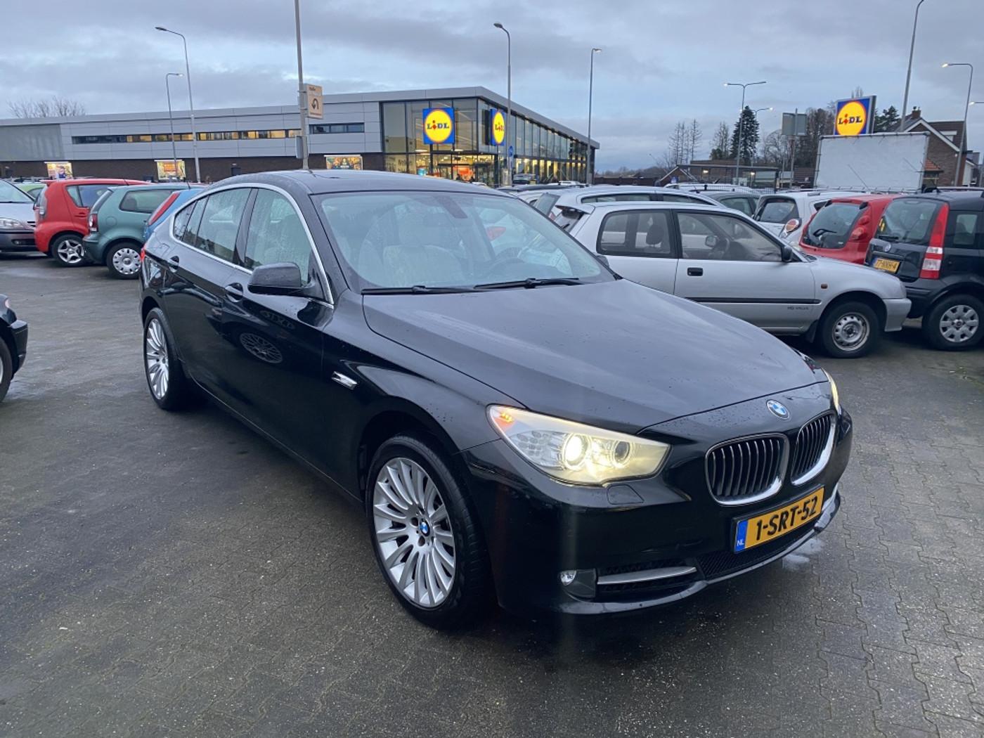BMW 5er Gran Turismo Reihe 535xi High Executive 2013 - voorkant