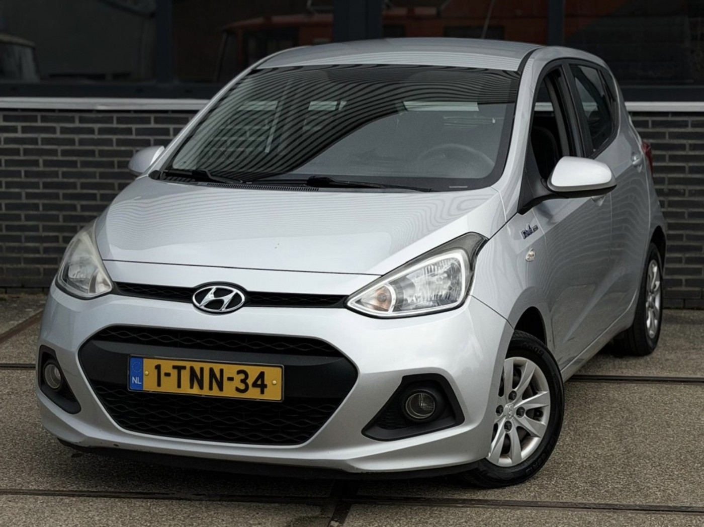 Hyundai I10 1.0i i-Motion Comf. |Airco |Nieuwe APK |CruiseC 2014 - voorkant