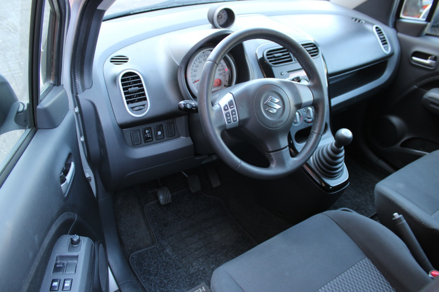 Foto van Suzuki Splash