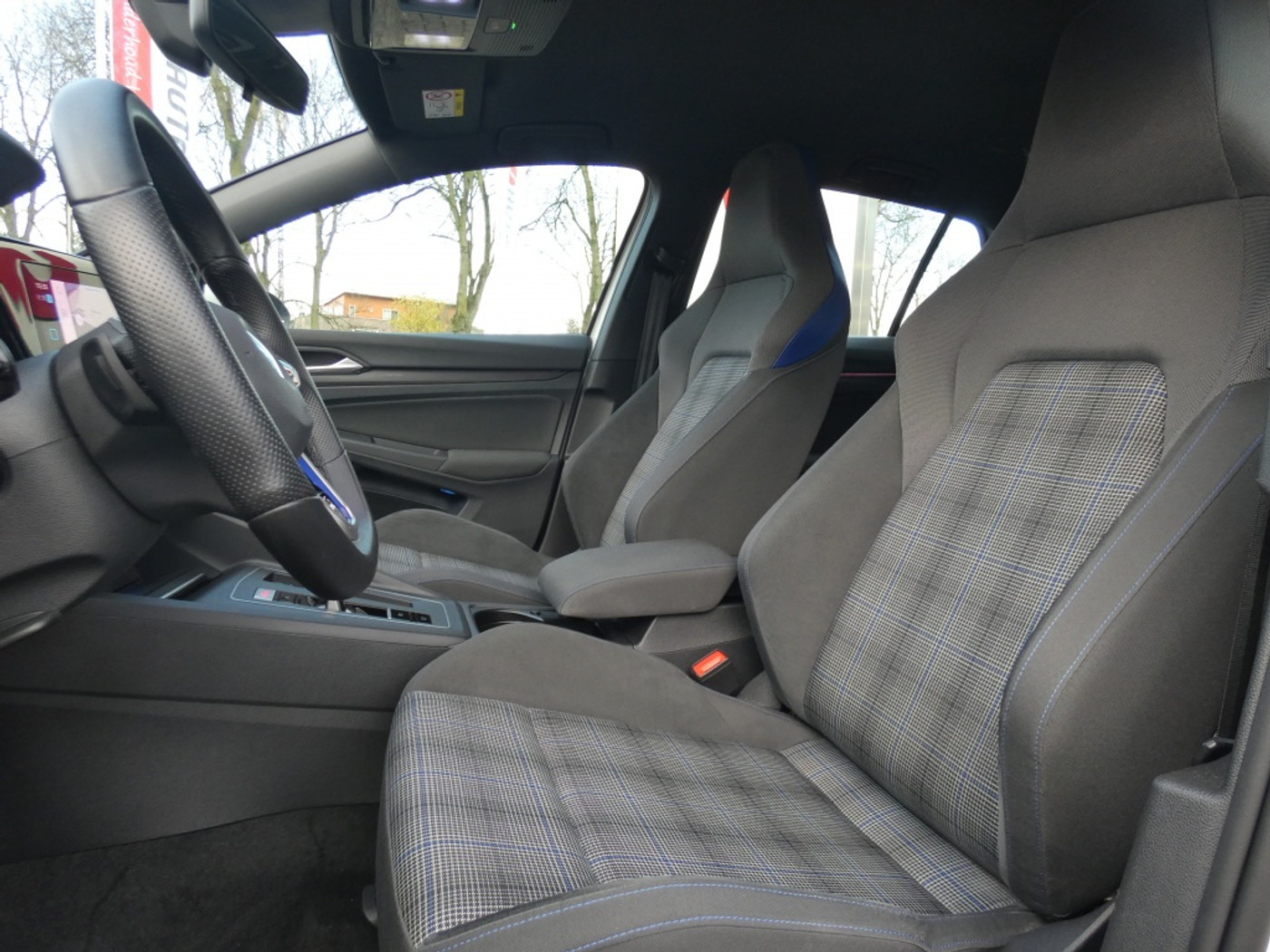 Foto van Volkswagen Golf GTE
