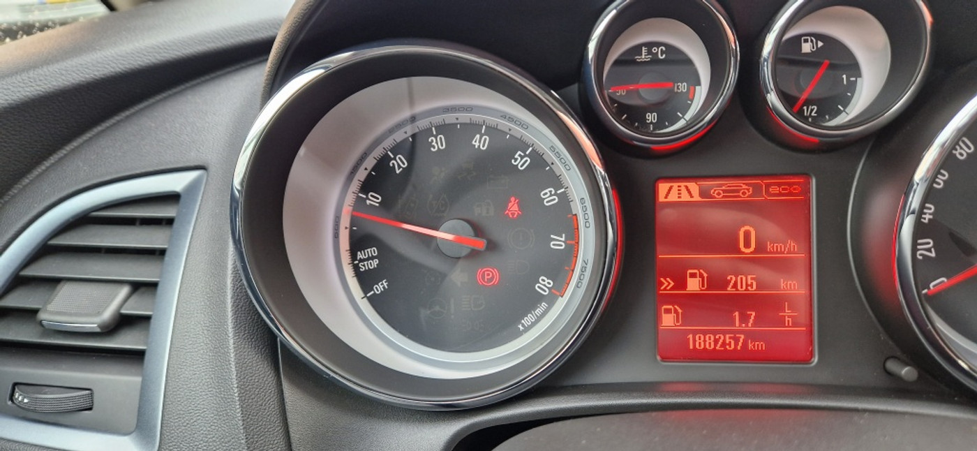 Foto van Opel Astra Sports Tourer